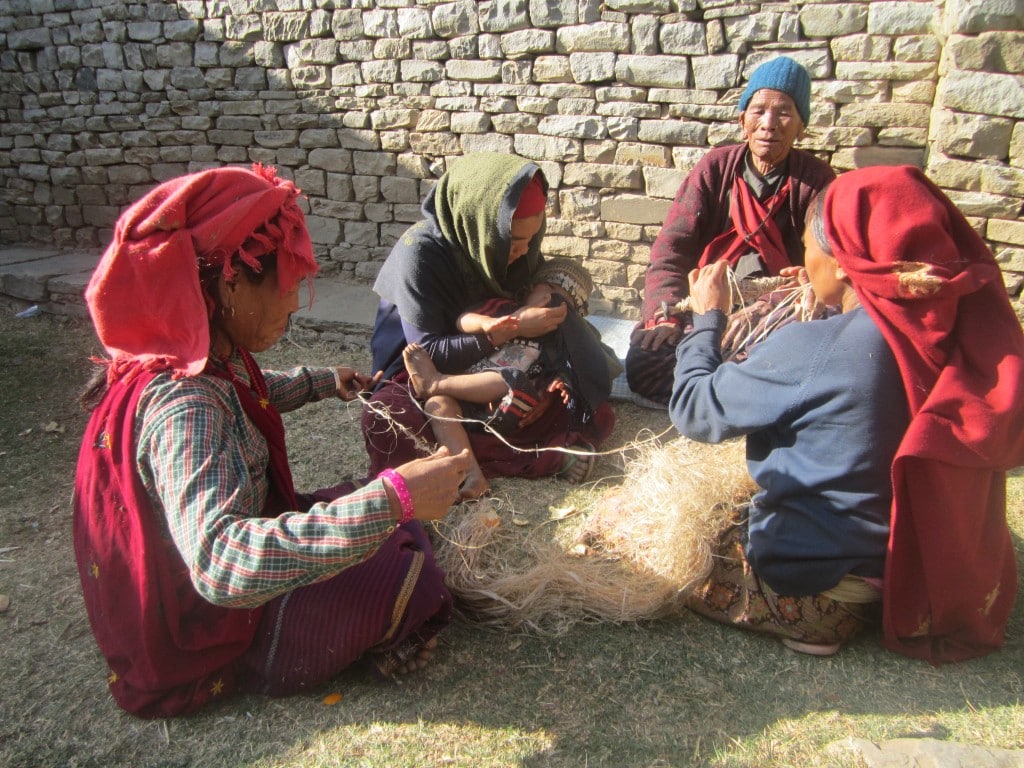 Photo 17. Local women of Thabang.