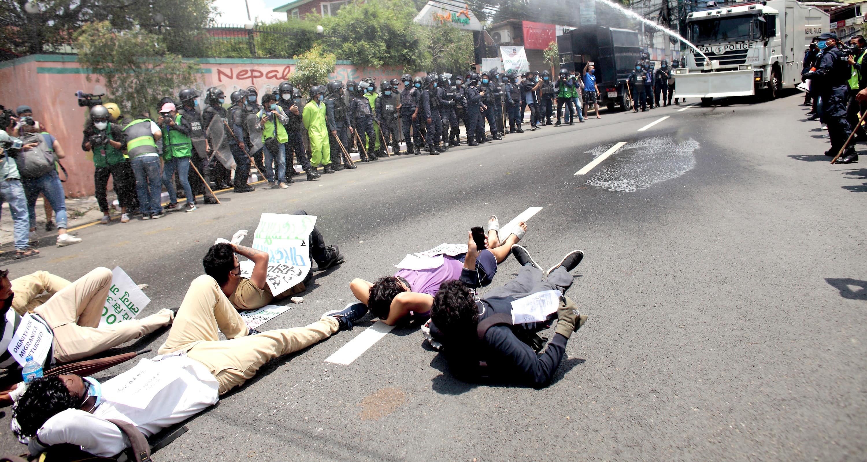 Police to replace tear gas with water cannons